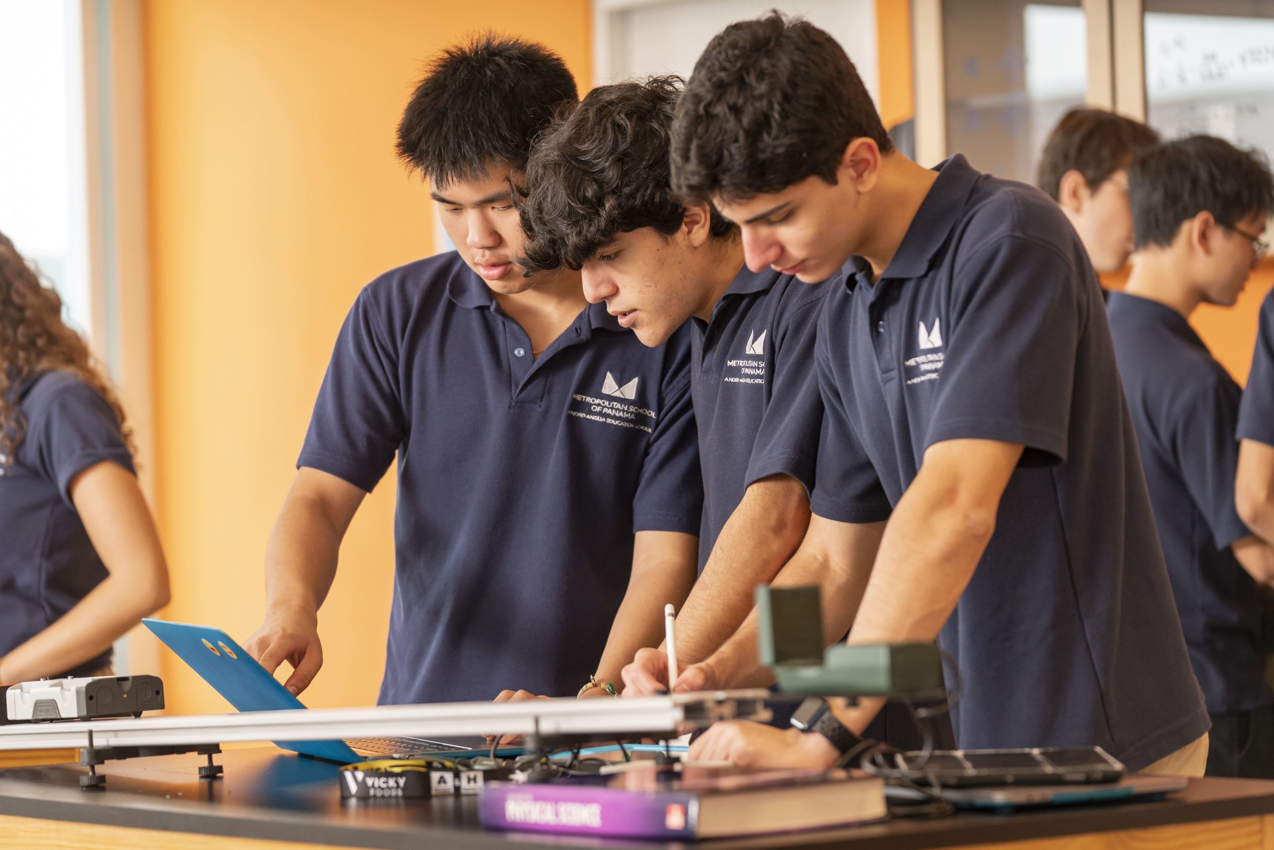 IBDP en el Metropolitan School of Panama: Descubriendo oportunidades académicas excepcionales